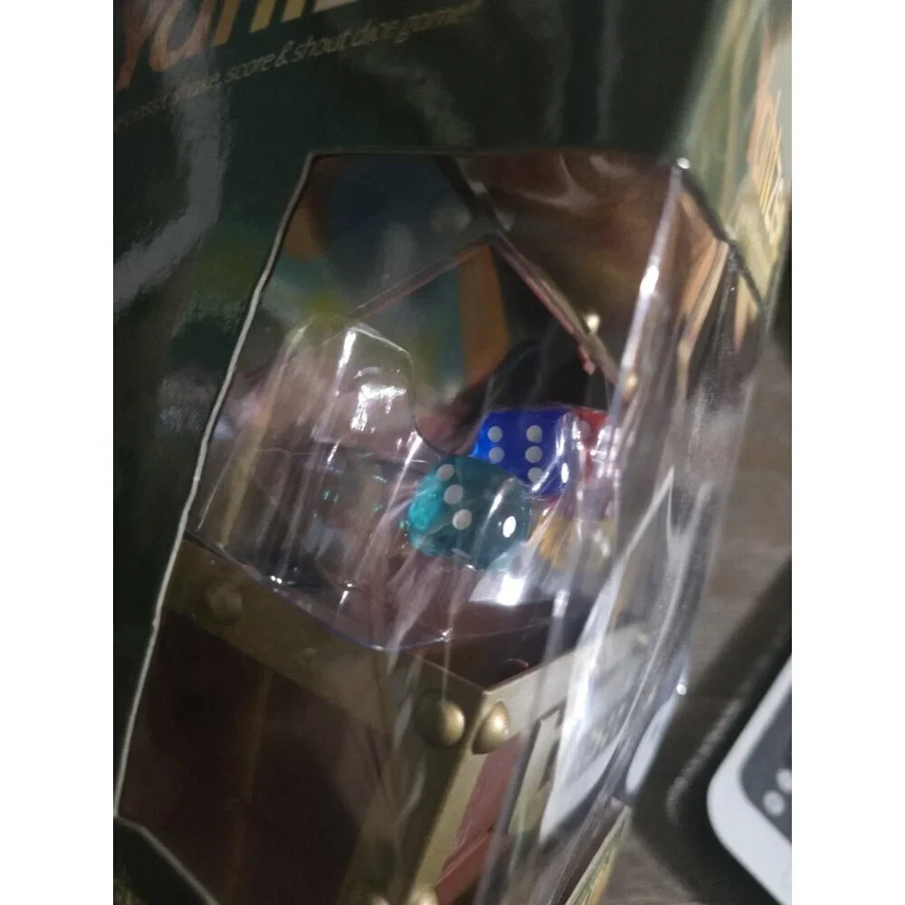 New The Legend of Zelda Yahtzee Collector's Edition Nintendo USAopoly